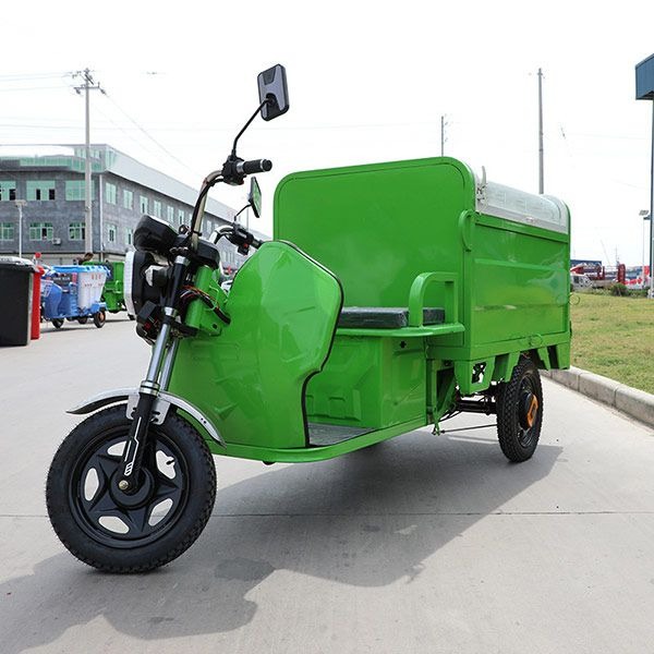 Xe gom rác 3 bánh chạy điện được ứng dụng rộng rãi trong nhiều khu vực dân sinh và công cộng